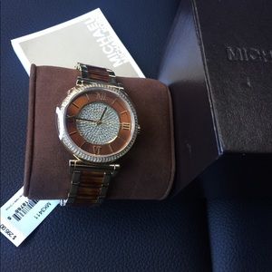 Michael kors women watch